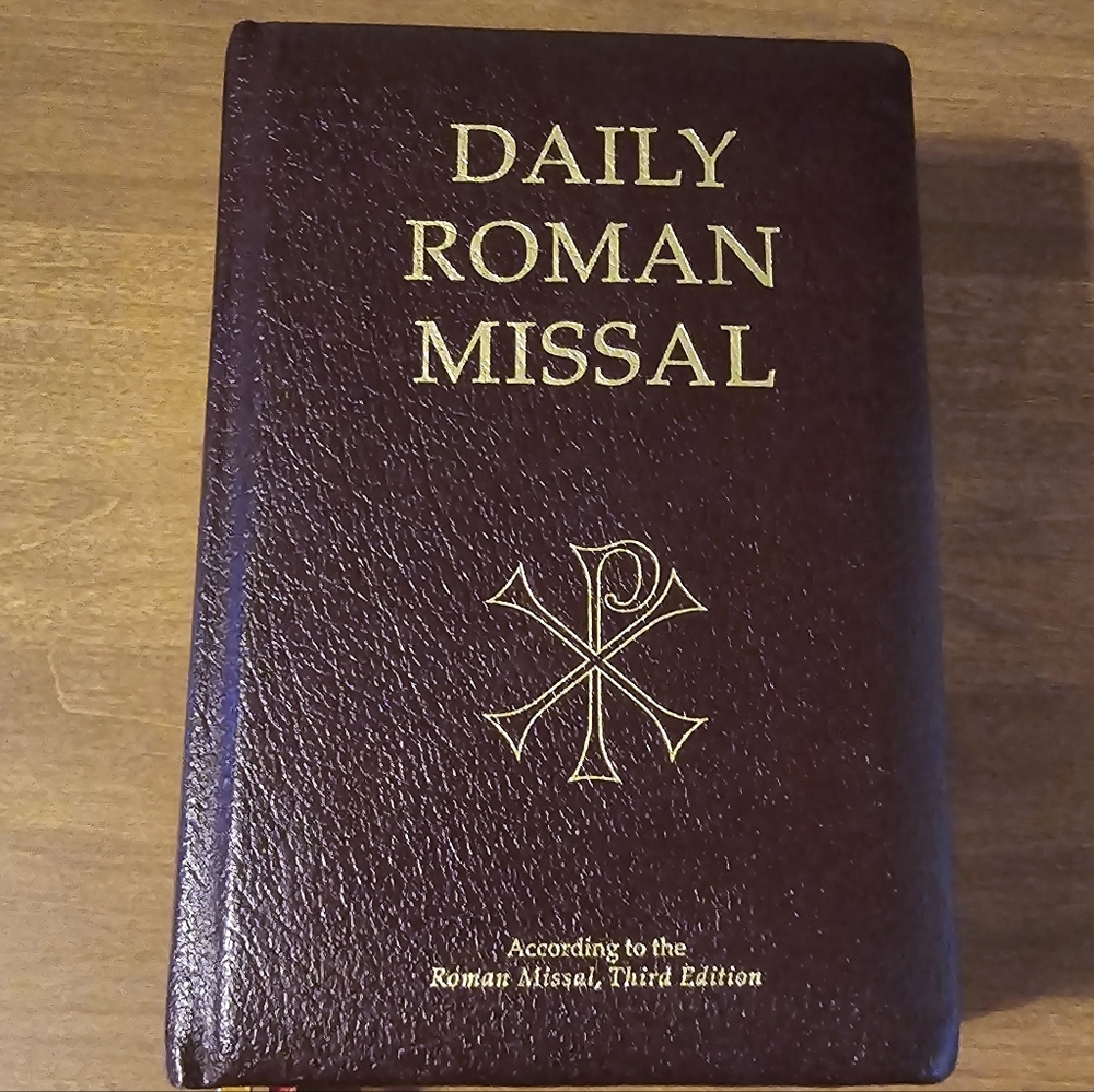 Daily Roman Missal. MTF , Burgundy bonded leather